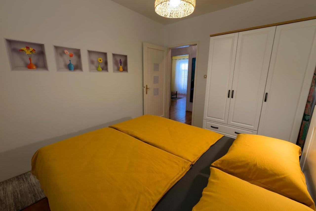 Apartamento Comfortable Neda 58m2 Next To Beach&old Town, Beautiful Location *